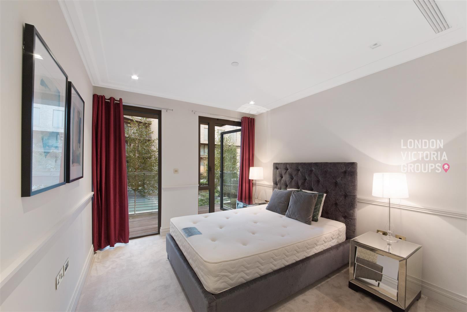 Queens Wharf, 2 Crisp Road, London
